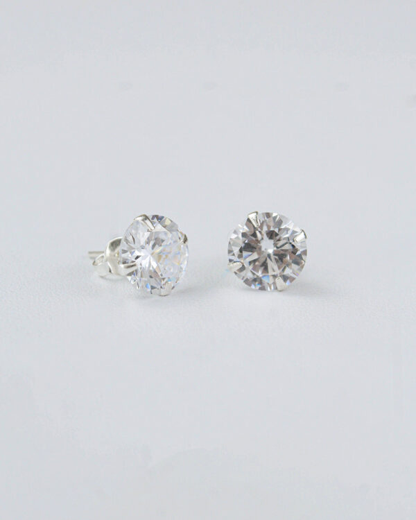 Brinco Redondo 9 mm em Cravação Simples