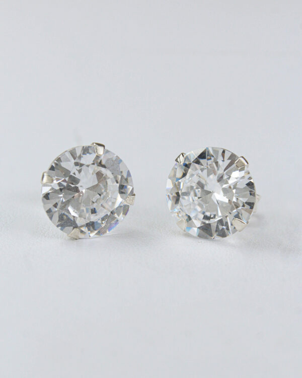 Brinco Redondo 12 mm em Cravação Simples