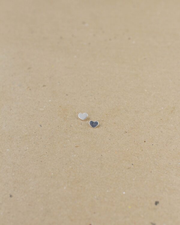 Brinco Coração Linha Ícone