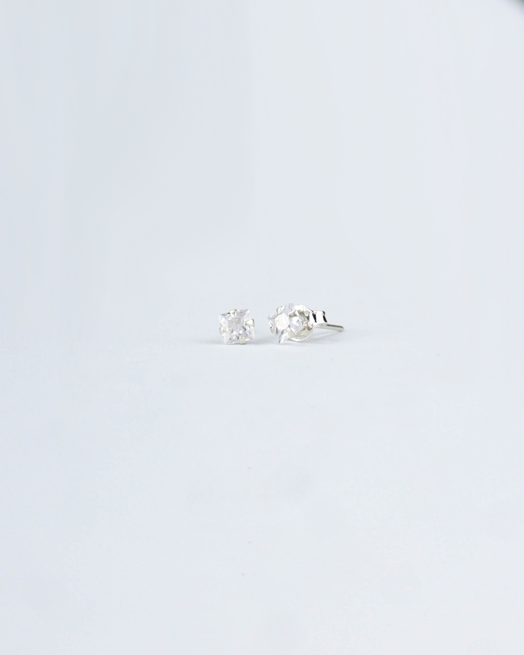 BRINCO CARRÊ 4MM – PRATA 925