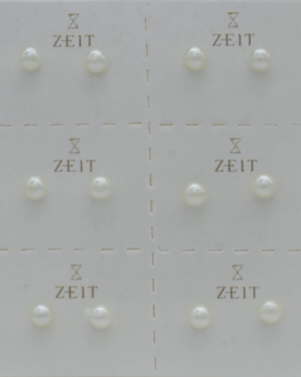 Brinco Pérola 4mm – Delicadeza em Cada Detalhe